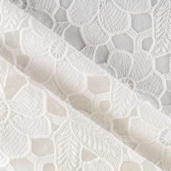 Вышивка на сетке К12-683 белый однотонный