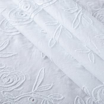 Хлопок с вышивкой 067-20044 белый