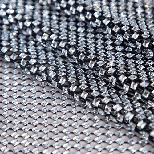 Сетка со стразами Swarovski 050-19859 черный