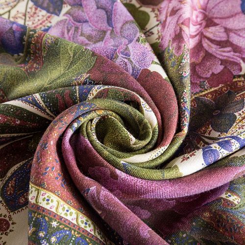 Шерсть плательная 066-02258 молочный принтованный