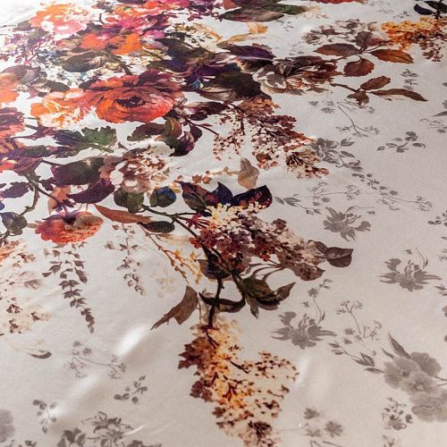 Шелк натуральный К2-389 молочный принтованный