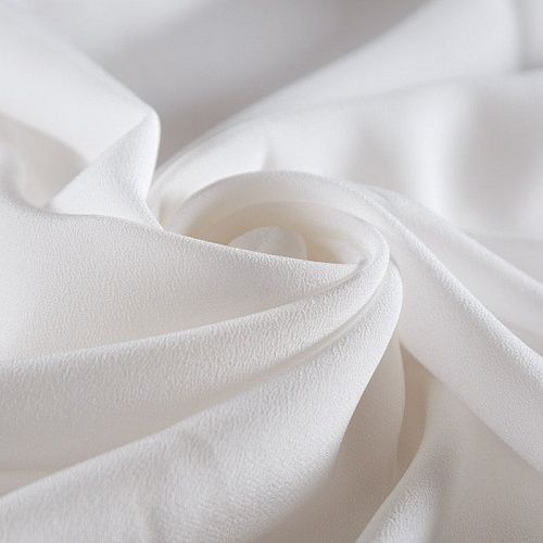 Крепдешин шелковый 028-15065 теплый белый однотонный
