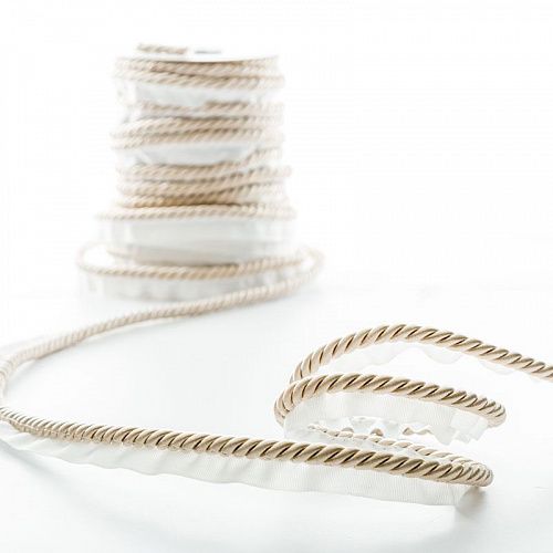 Шнур витой круглый D-8 мм 108-08-bej2