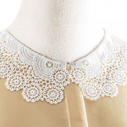 Воротник KRUZHEVO 210х60 мм 12599-01 белый