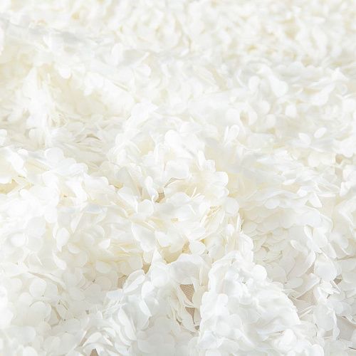 Объемная вышивка на сетке 010-20046 молочный