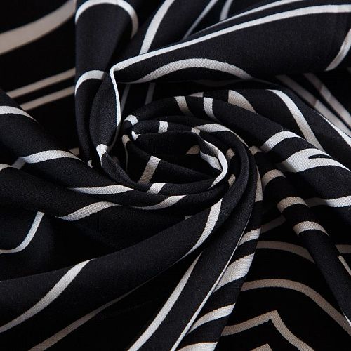 Штапель 069-17528 черный принтованный